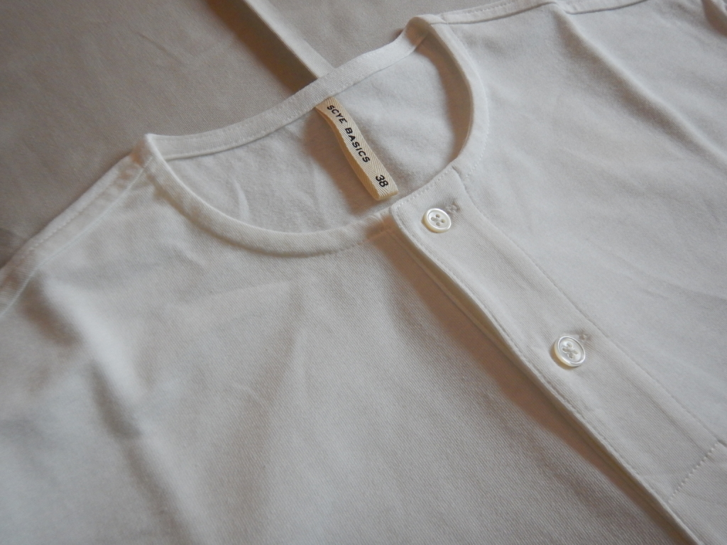 URBAN RESEARCH別注 scye basics henry neck T-shirts white サイベーシック　ヘンリーネックTシャツ